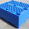 Pallet nhựa chân cốc